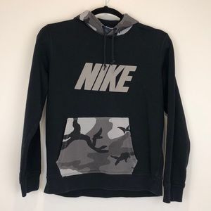NIKE black men’s sweatshirt large camo patterns